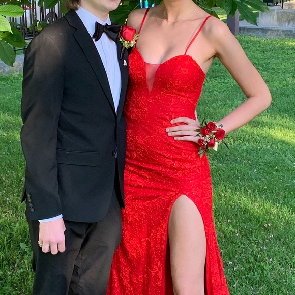 Red Gipper Prom dress floor length with slit sz 4 - Picture 1 of 12
